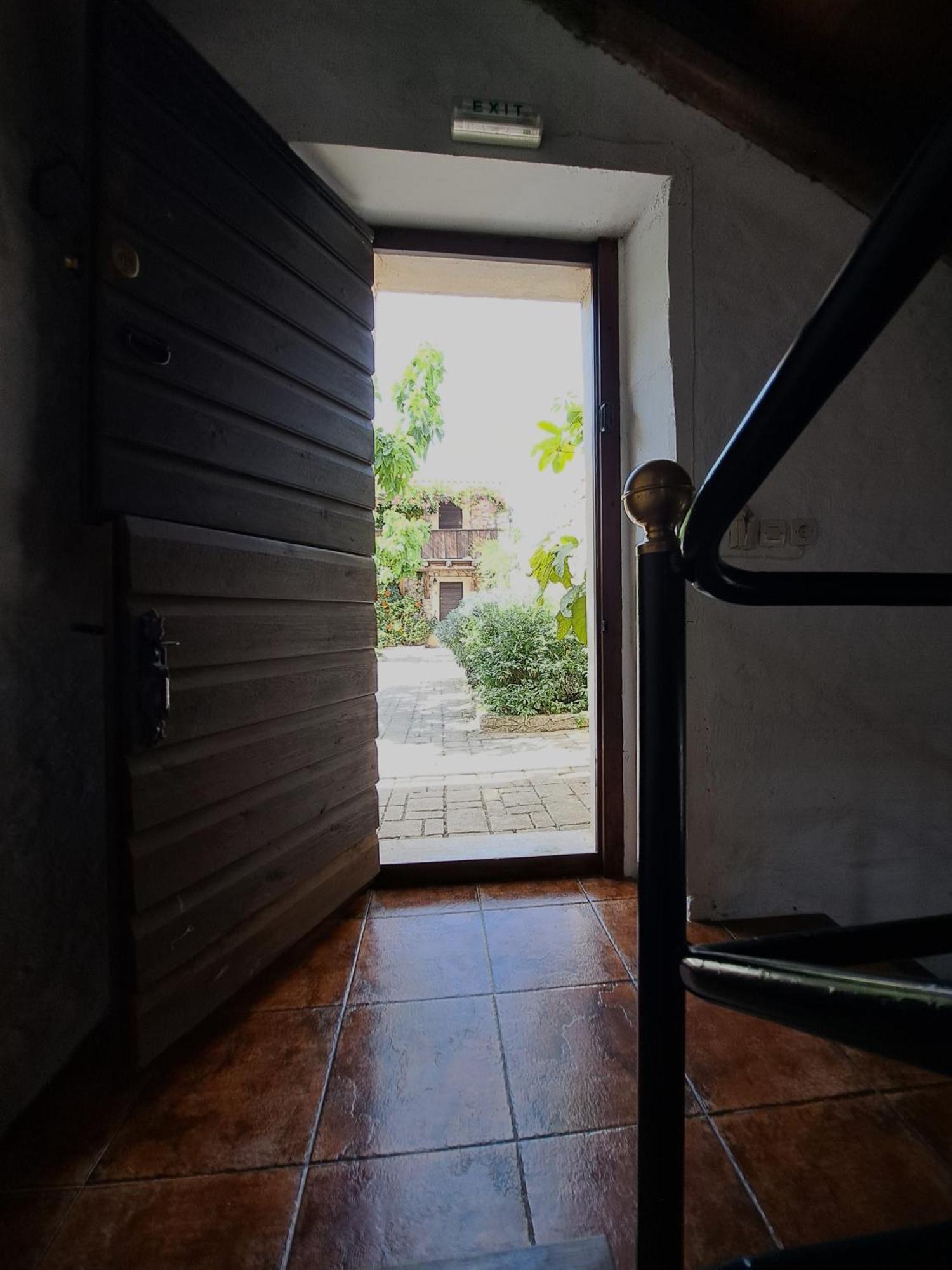 Tsivouli Accommodation Литакия Экстерьер фото