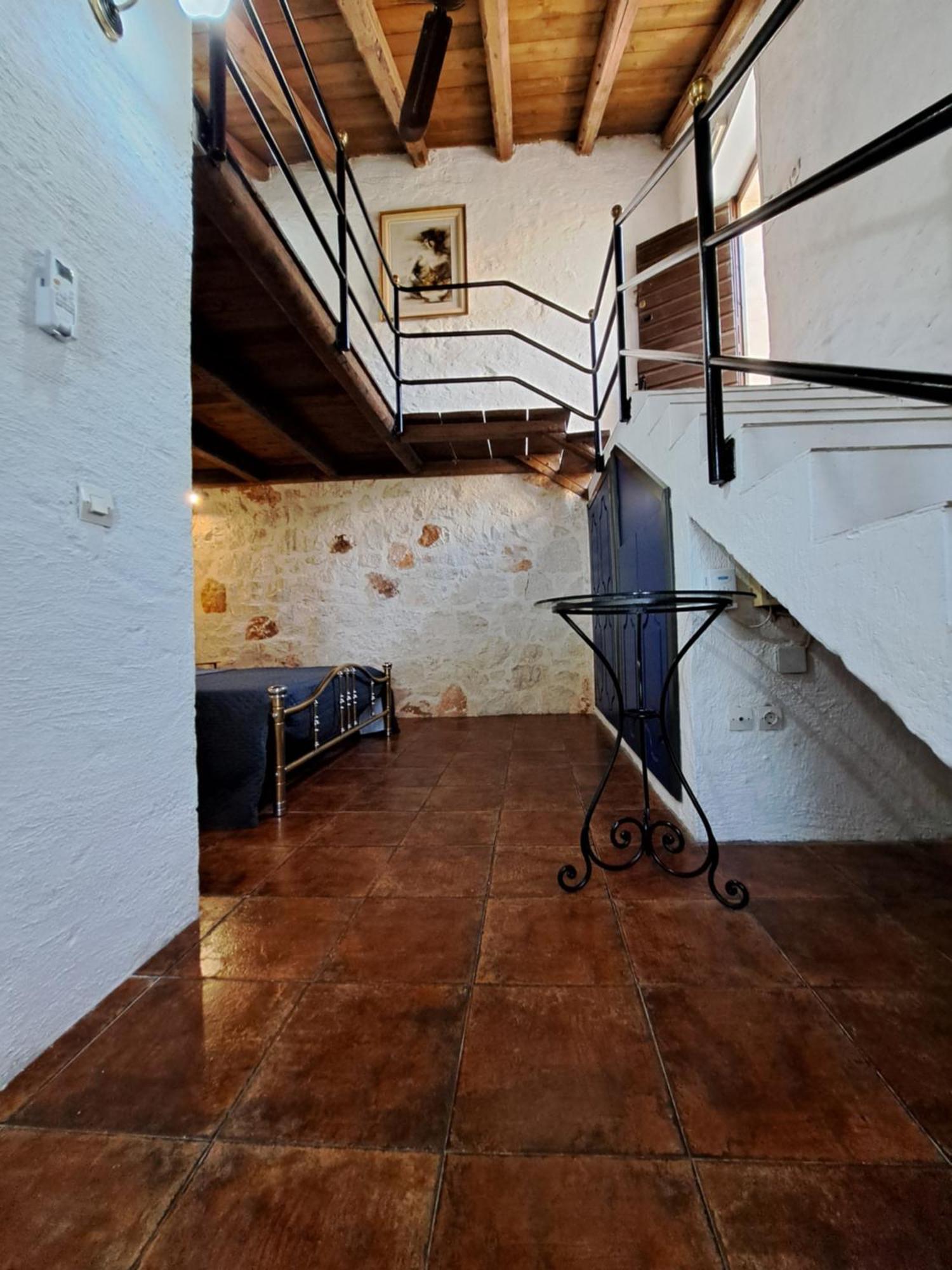 Tsivouli Accommodation Литакия Экстерьер фото