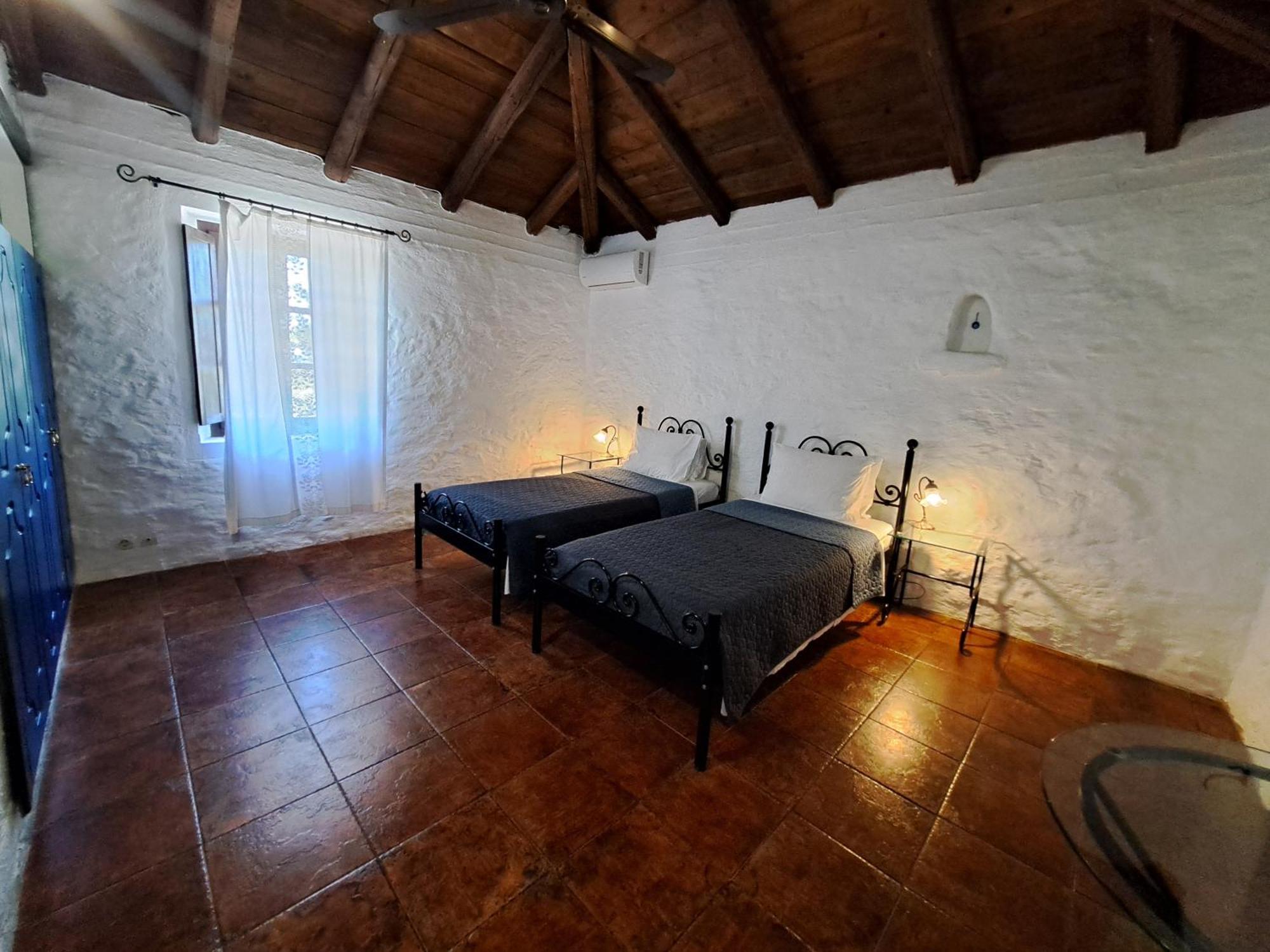 Tsivouli Accommodation Литакия Экстерьер фото