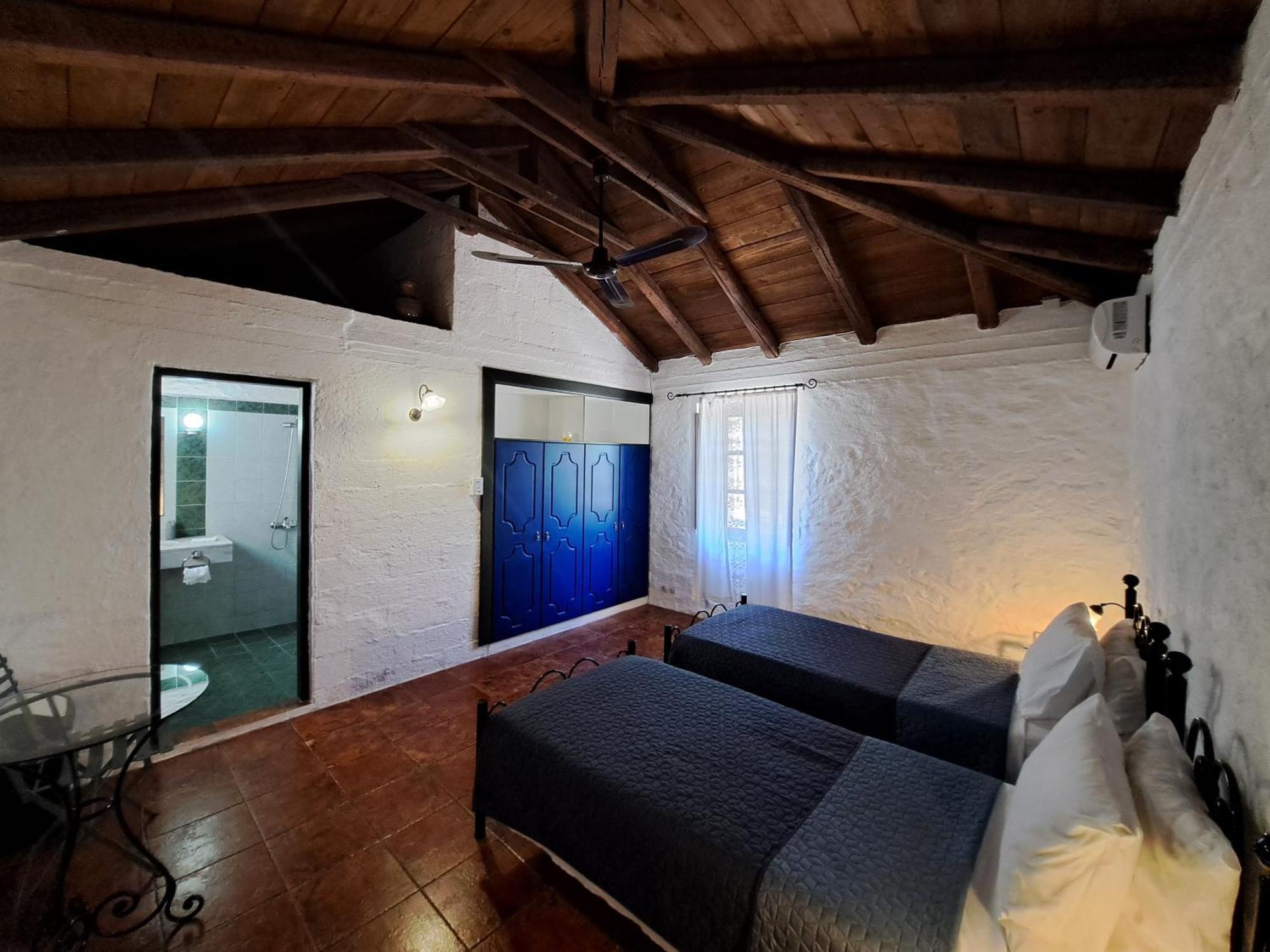 Tsivouli Accommodation Литакия Экстерьер фото