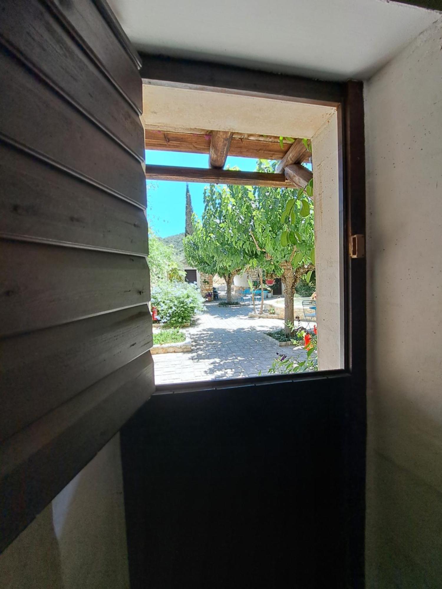 Tsivouli Accommodation Литакия Экстерьер фото