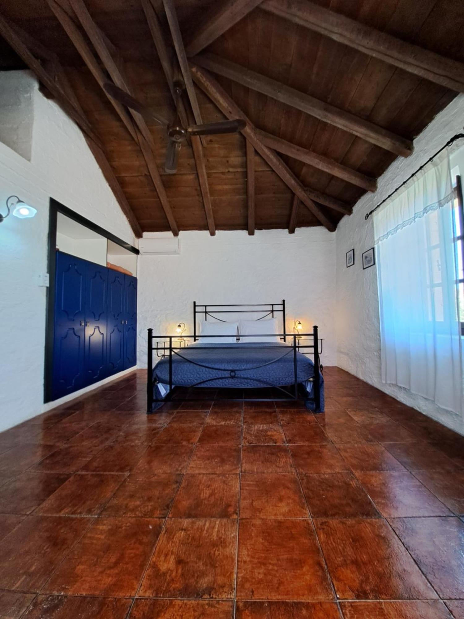 Tsivouli Accommodation Литакия Экстерьер фото