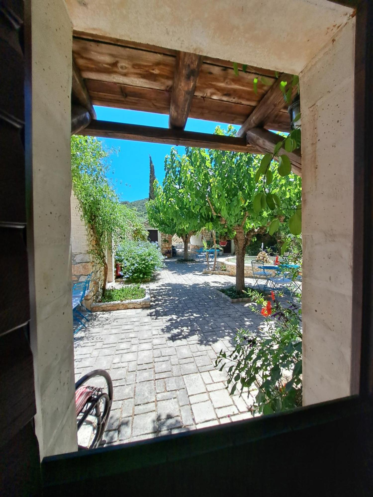 Tsivouli Accommodation Литакия Экстерьер фото
