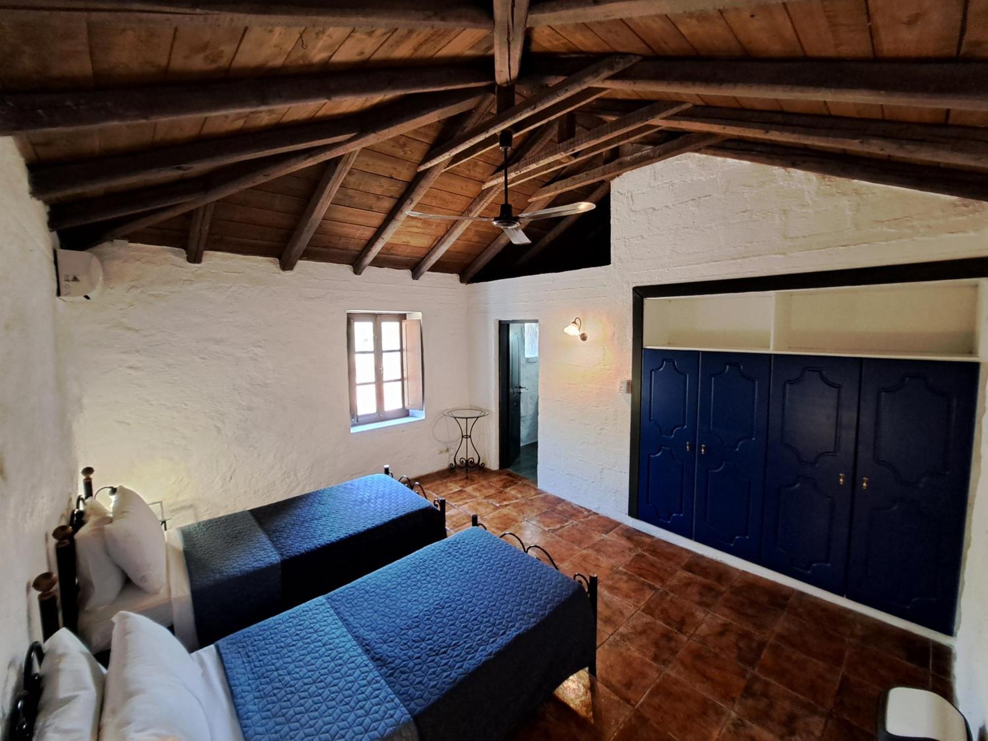Tsivouli Accommodation Литакия Экстерьер фото