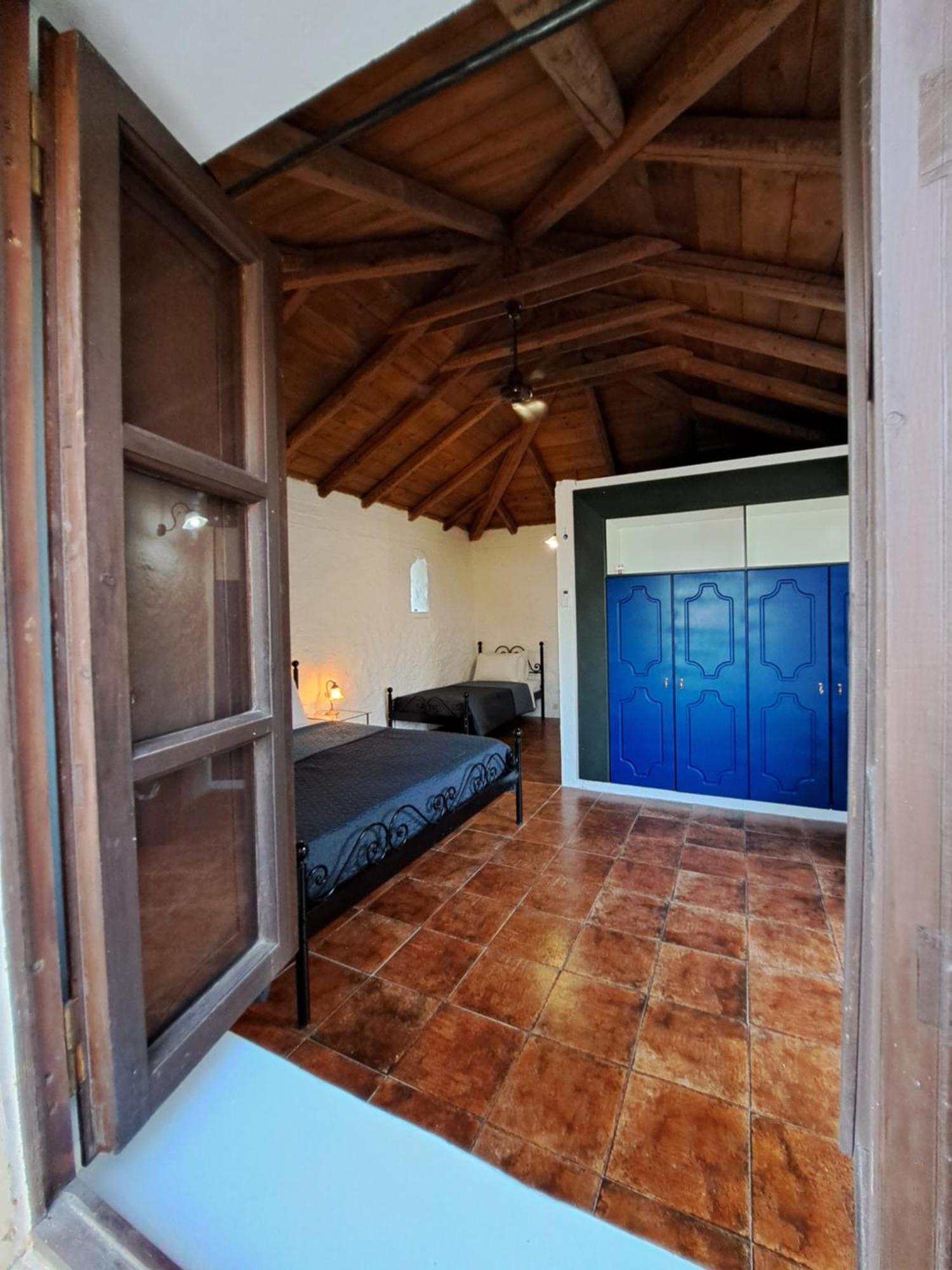 Tsivouli Accommodation Литакия Экстерьер фото