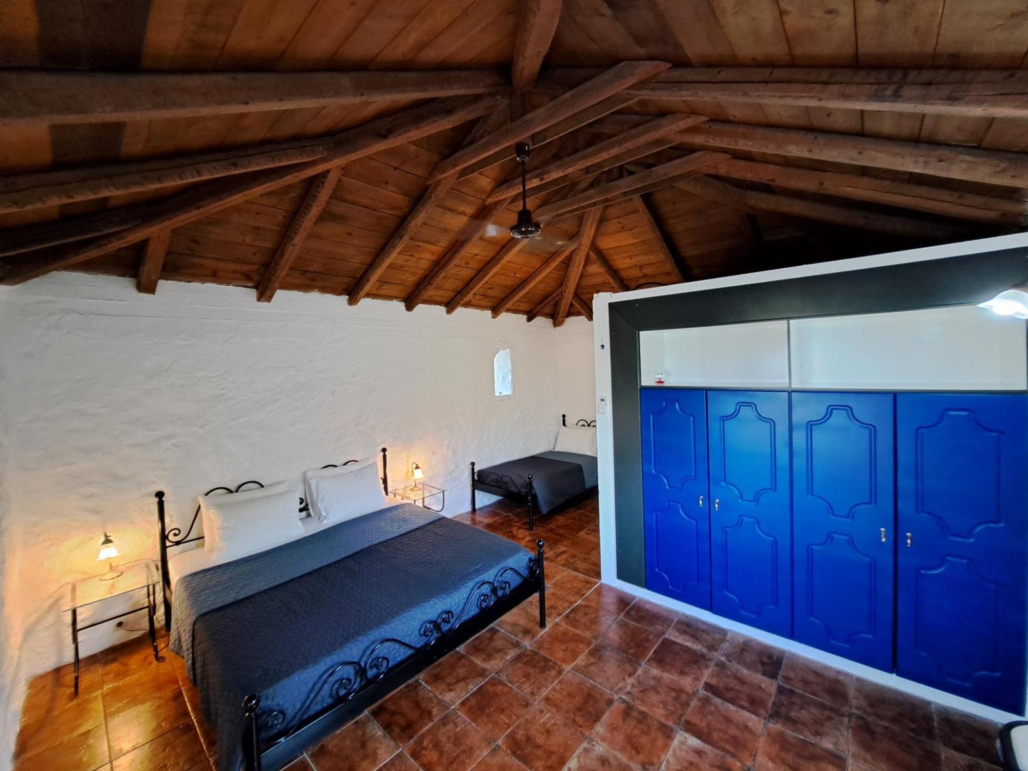 Tsivouli Accommodation Литакия Экстерьер фото